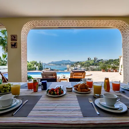 Puerto Del Sol - By Almarina Villa Benissa